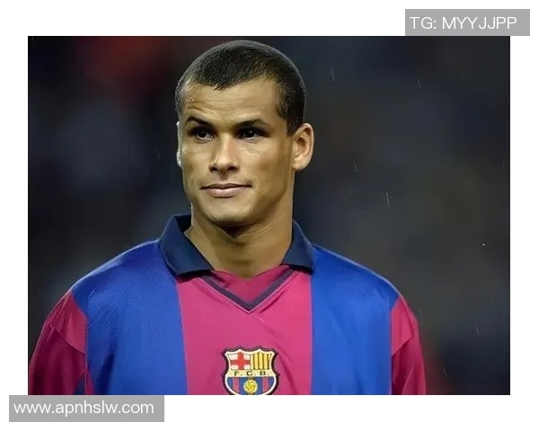 足球历史上那些代表着华丽球风与创造力的经典十号球星解析 足球历史上那些代表着华丽球风与创造力的经典十号球星解析