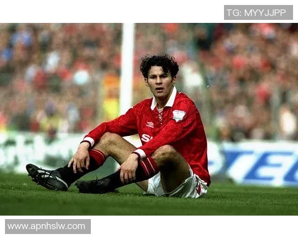 法国足球巨星辉煌历程与成就探秘 传奇人物与未来展望 法国足球巨星辉煌历程与成就探秘 传奇人物与未来展望